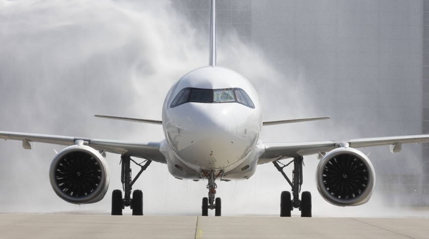 Airbus A321neo front