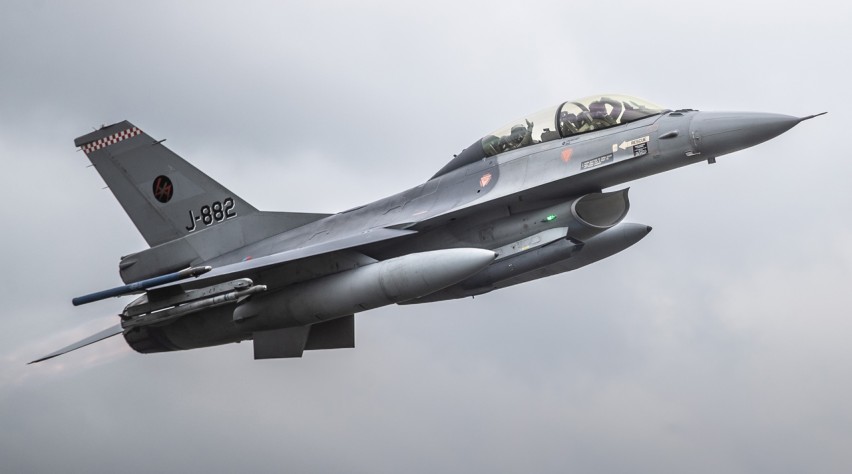 KLu F-16B