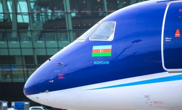 Azerbaijan Airlines Embraer 190