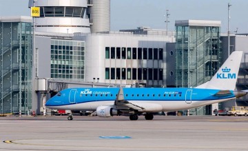 Foto (c) Düsseldorf Airport KLM Cityhopper E175 Düsseldorf