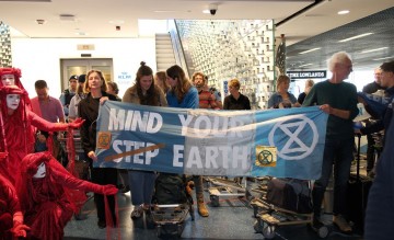 Extinction Rebellion Schiphol